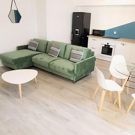 Appartement Le Clipper à Saint Pierre Extérieur photo
