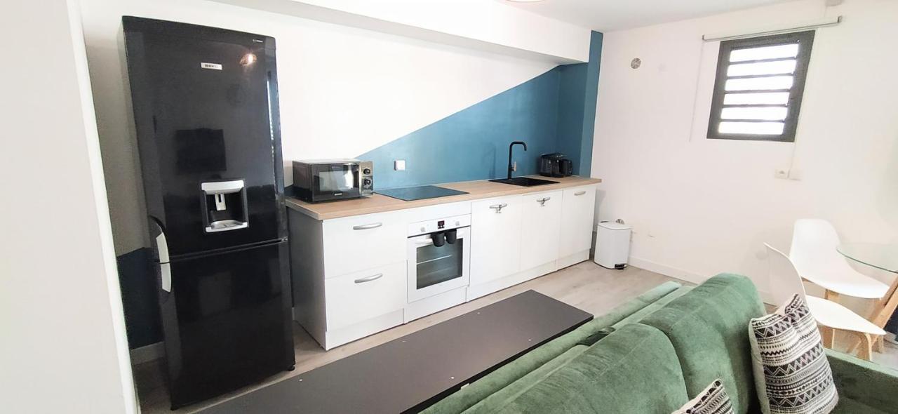 Appartement Le Clipper à Saint Pierre Extérieur photo